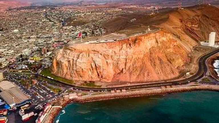 Abren ruta aérea diaria entre Arica e Iquique