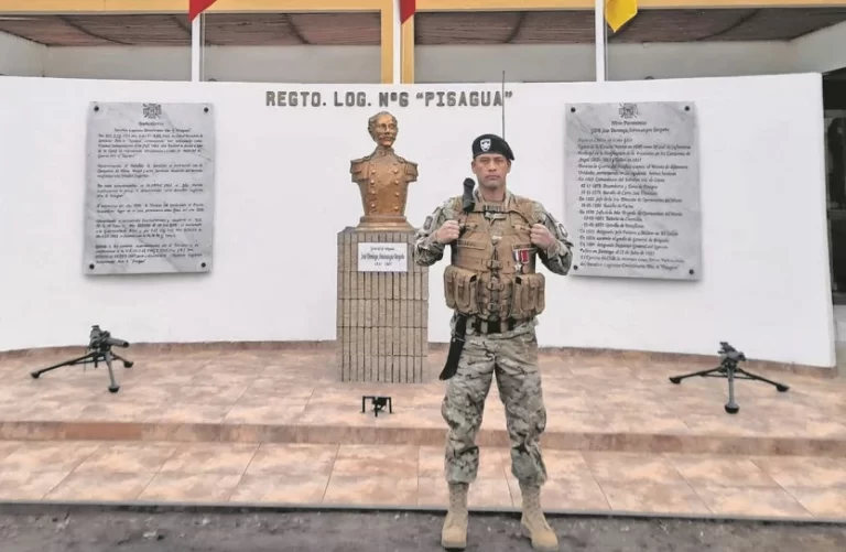 Militar salvó la vida de 5 niños en playa Las Machas de Arica