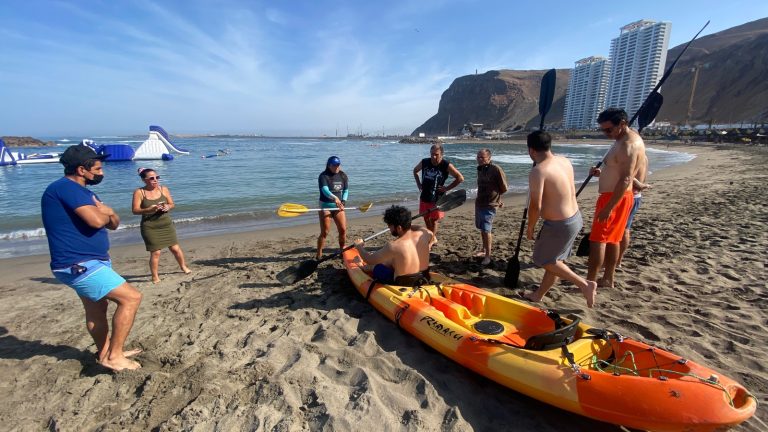 Playa El Laucho tendrá paseos en kayak gratis y talleres preventivos para la comunidad