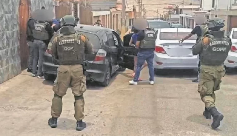 Corte envía a la cárcel a los dos imputados por violento secuestro en Arica